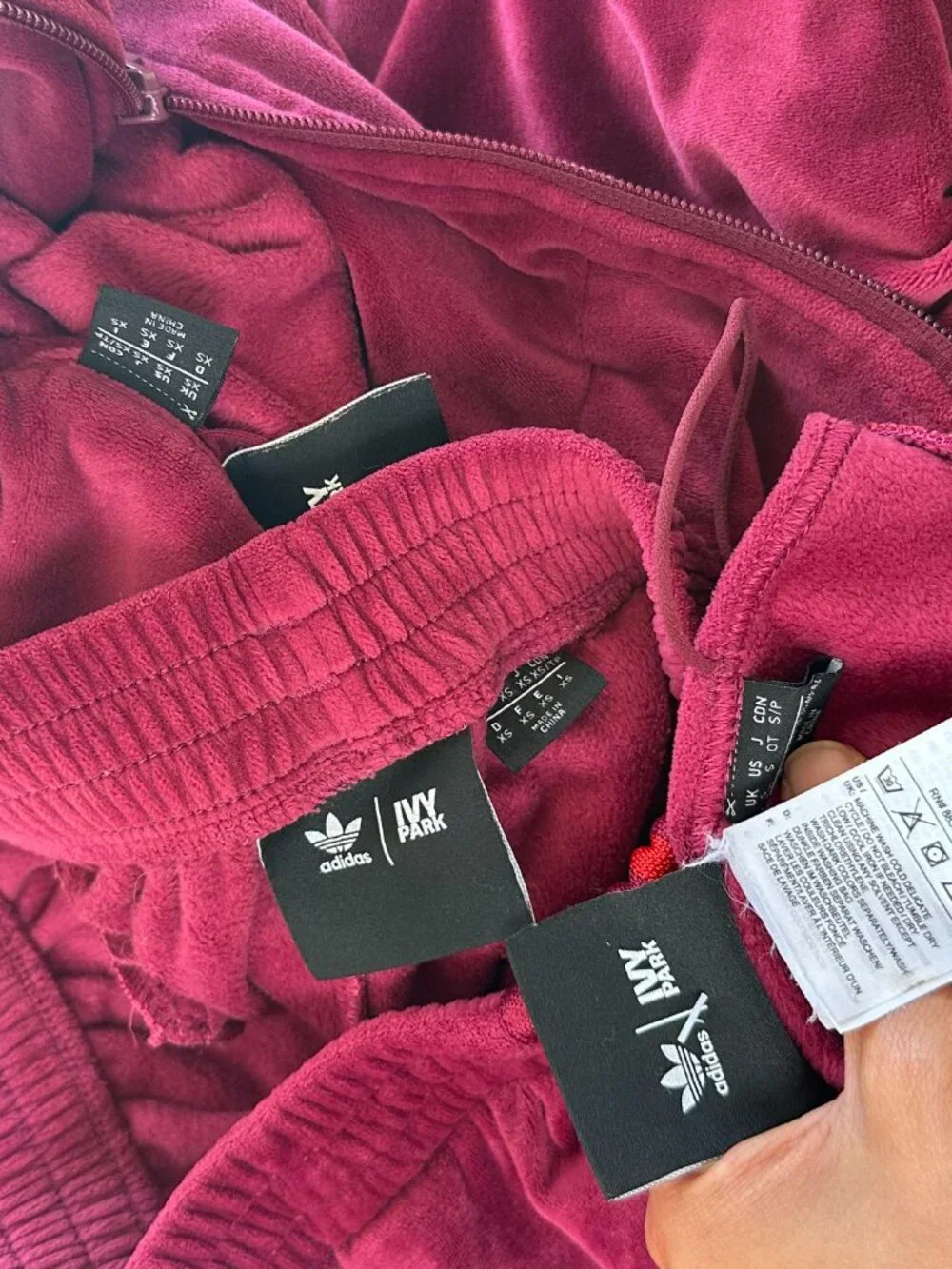 Adidas x IVY PARK Beyonce Cherry Wood Velour Track Suite Sweat Full Set XS S - Picture 6 of 6